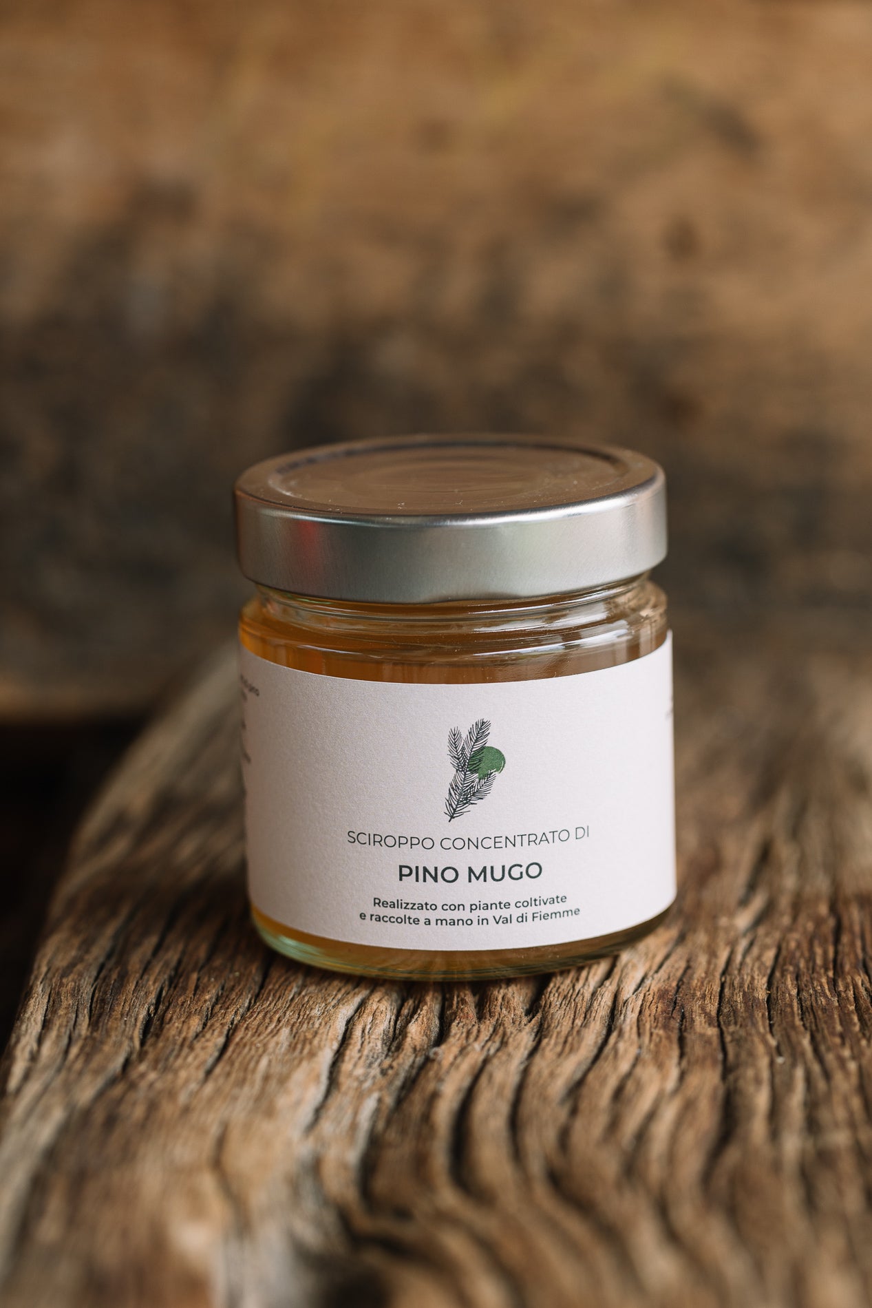Sciroppo denso pino mugo